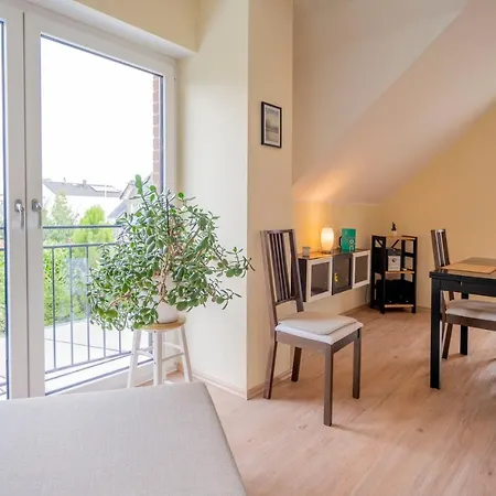 Helle Nichtraucherwohnung 69qm Zwischen Koeln Und Duesseldorf 아파트