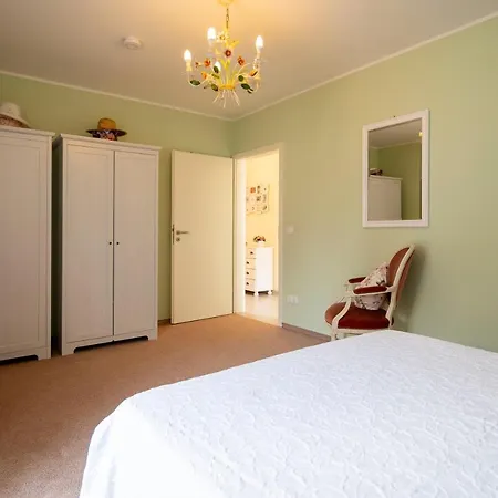 Helle Nichtraucherwohnung 69qm Zwischen Koeln Und Duesseldorf Apartment *