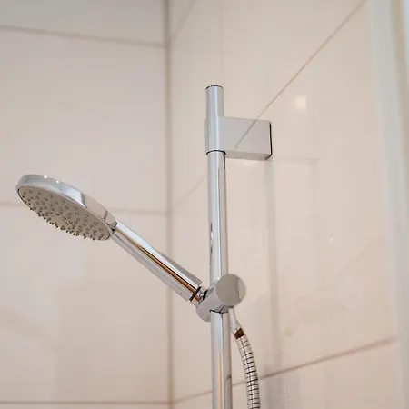 아파트 Helle Nichtraucherwohnung 69qm Zwischen Koeln Und Duesseldorf 도르마겐