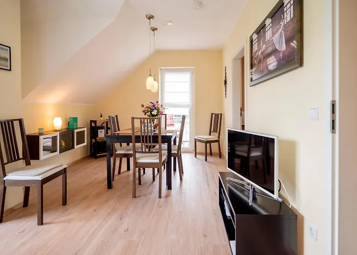 Helle Nichtraucherwohnung 69qm Zwischen Koeln Und Duesseldorf Apartment *