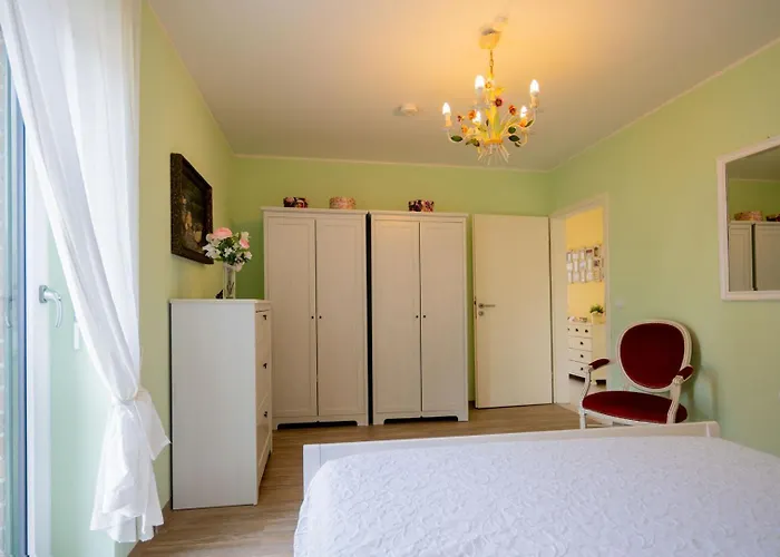 Helle Nichtraucherwohnung 69qm Zwischen Koeln Und Duesseldorf * Dormagen