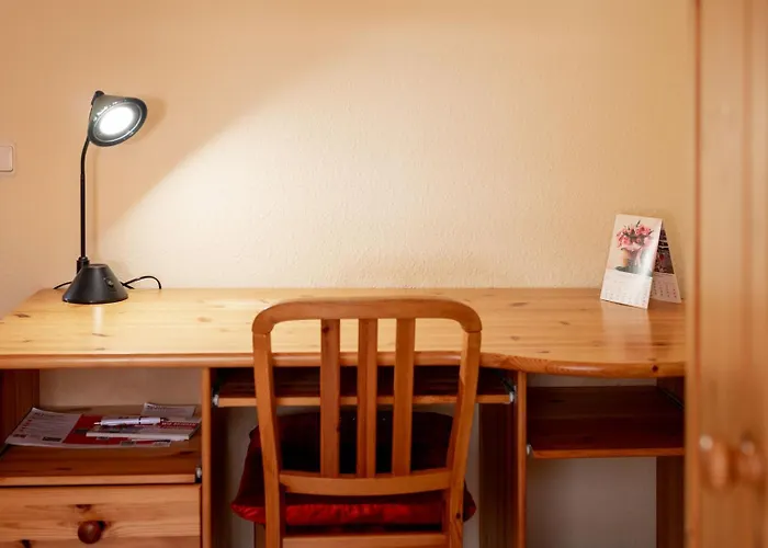 Apartment Helle Nichtraucherwohnung 69qm Zwischen Koeln Und Duesseldorf